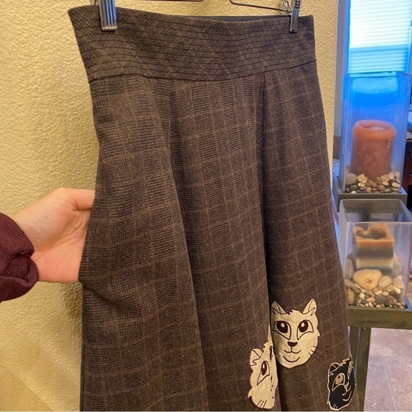ESHAKTI Women Brown Wool Cat Face Midi Skirt Size Large - Picture 6 of 12